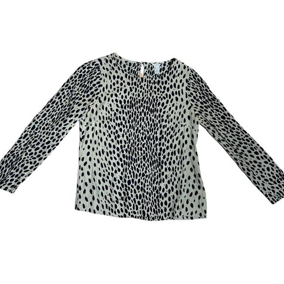 J. Crew Tops - J. Crew Cheetah Print Long Sleeve Blouse, Keyhole Back - Size 2